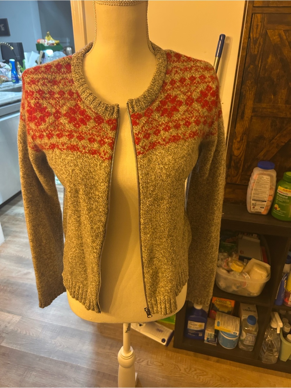 100% wool Gray Knit Zip-Front Sweater with Red Fair Isle Yoke